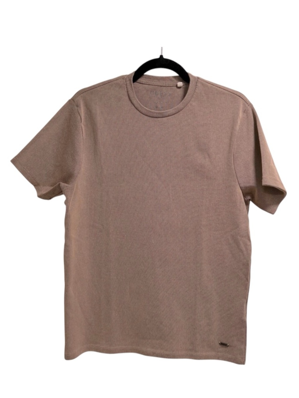 GUESS MENS ribbed short sleeved tee, tan, M‎